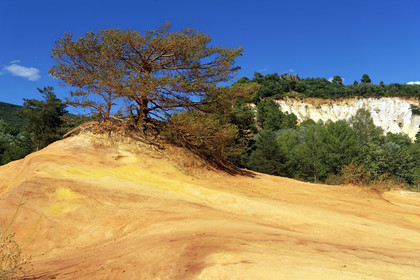 France, Rustrel