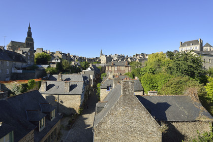 France, Dinan