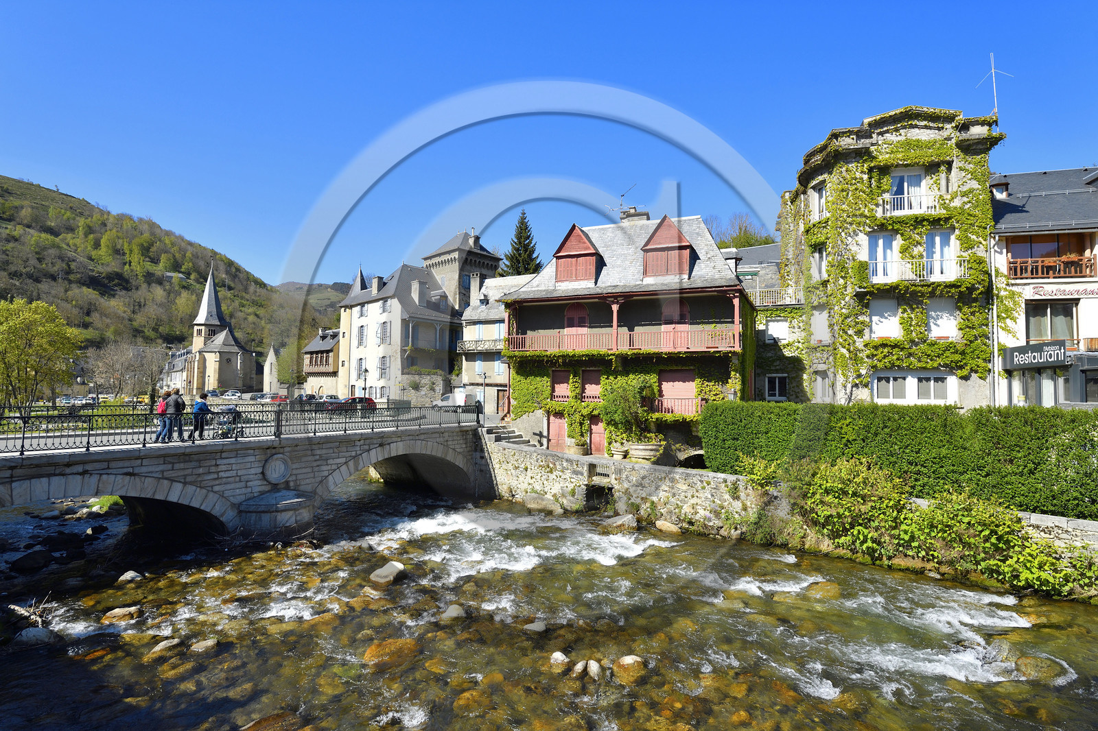 France hautes pyrenees vallee louron arreau rives