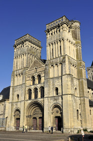 France, Caen