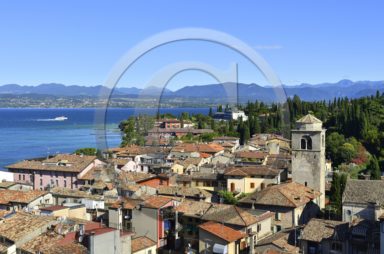 Italie lombardie lac garde sirmione vue