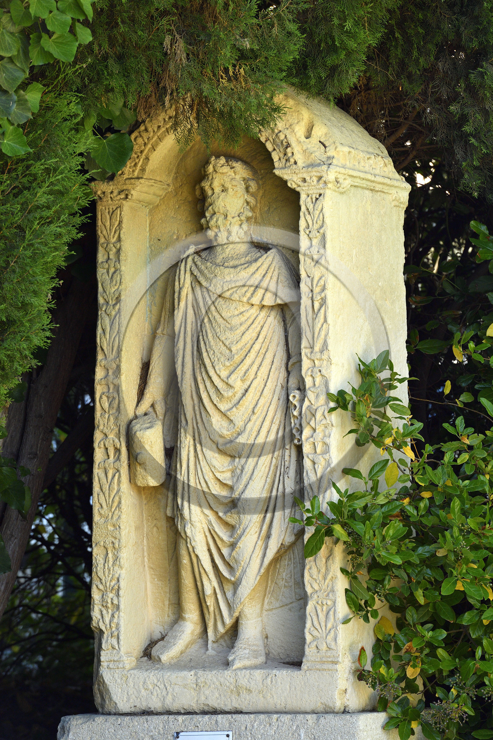 France, Vaison