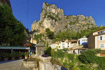 France, Moustiers