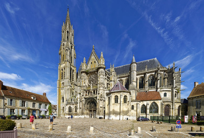 France, Senlis
