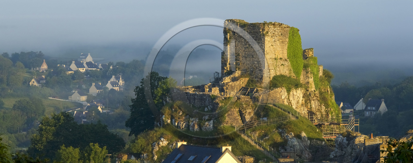 France, Roche Maurice